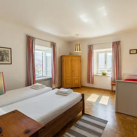 Arzenhof, Baron Di Pauli Apartment Caldaro Exterior photo